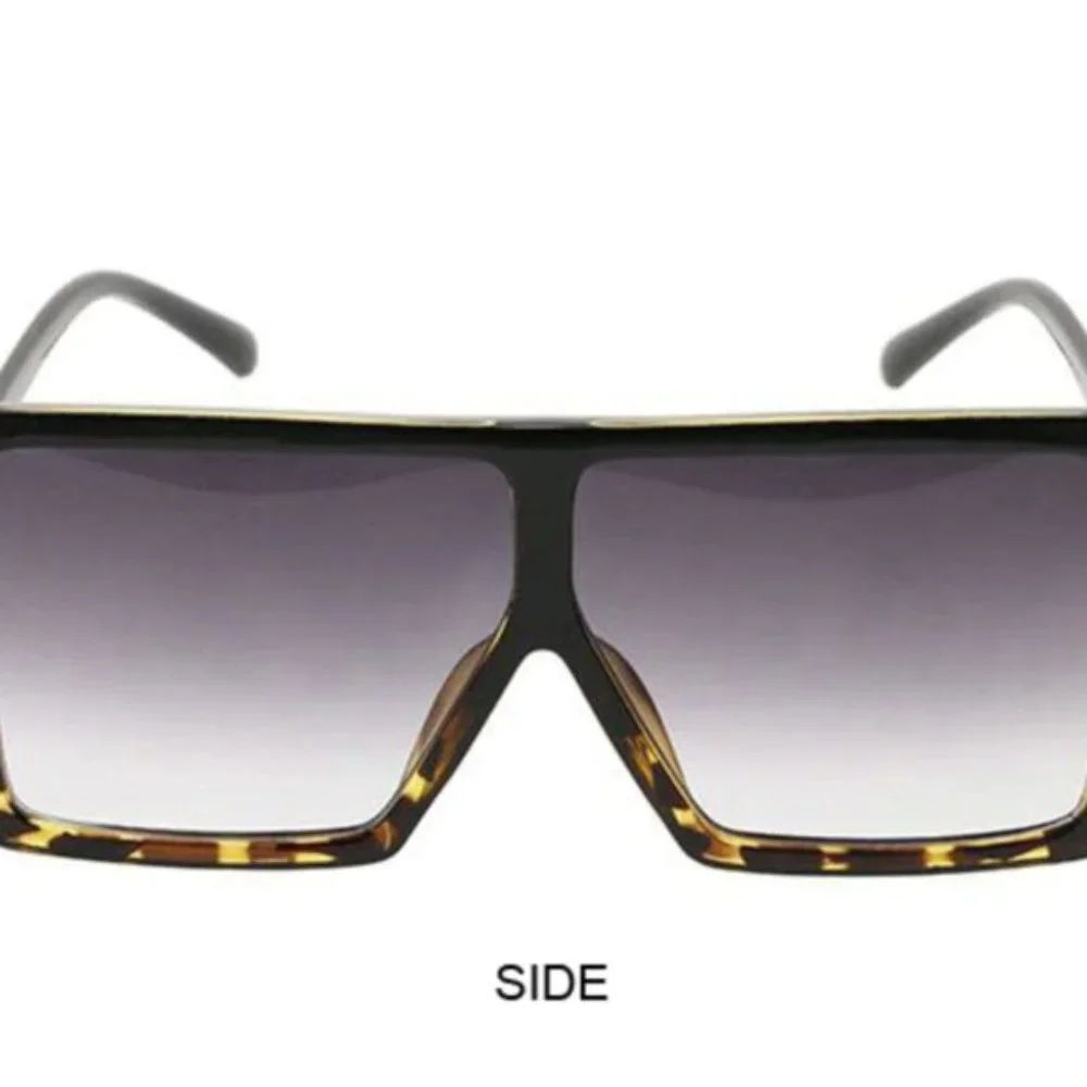 Oversized Leopard square sunglasses